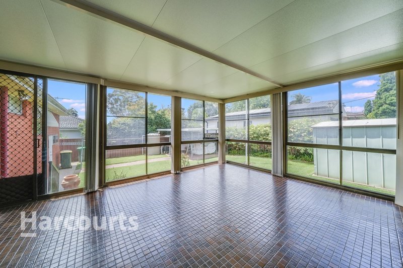 Photo - 8 Homann Avenue, Leumeah NSW 2560 - Image 6