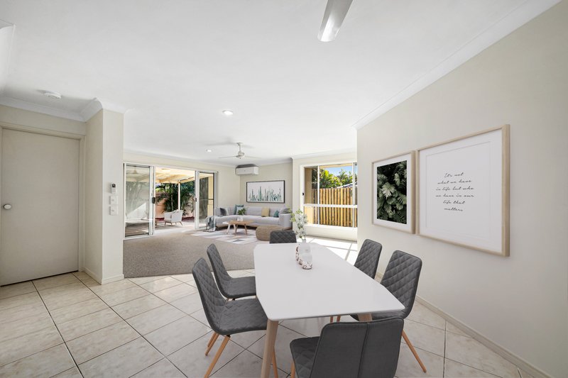 Photo - 8 Homebush Crescent, Sinnamon Park QLD 4073 - Image 3