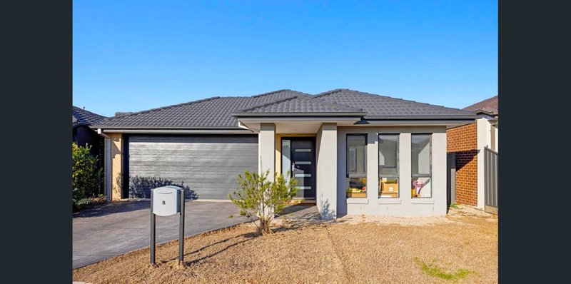 Photo - 8 Homebush Drive, Tarneit VIC 3029 - Image 1