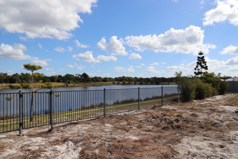 Photo - 8 Honey Myrtle Close, Burrum Heads QLD 4659 - Image 7