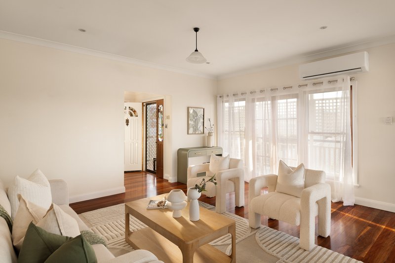 Photo - 8 Hooker Street, Windsor QLD 4030 - Image 3