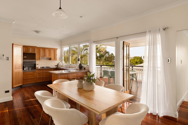 Photo - 8 Hooker Street, Windsor QLD 4030 - Image 6