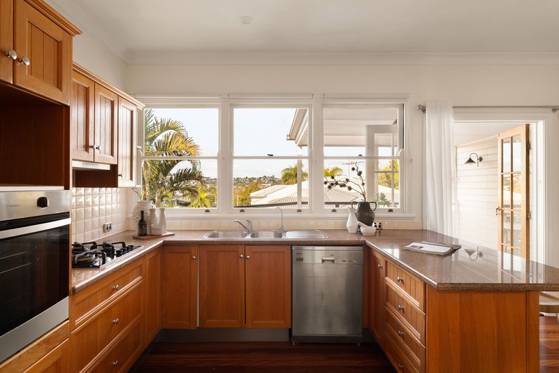 Photo - 8 Hooker Street, Windsor QLD 4030 - Image 8