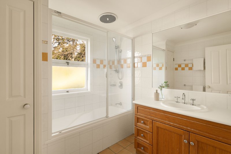 Photo - 8 Hooker Street, Windsor QLD 4030 - Image 17