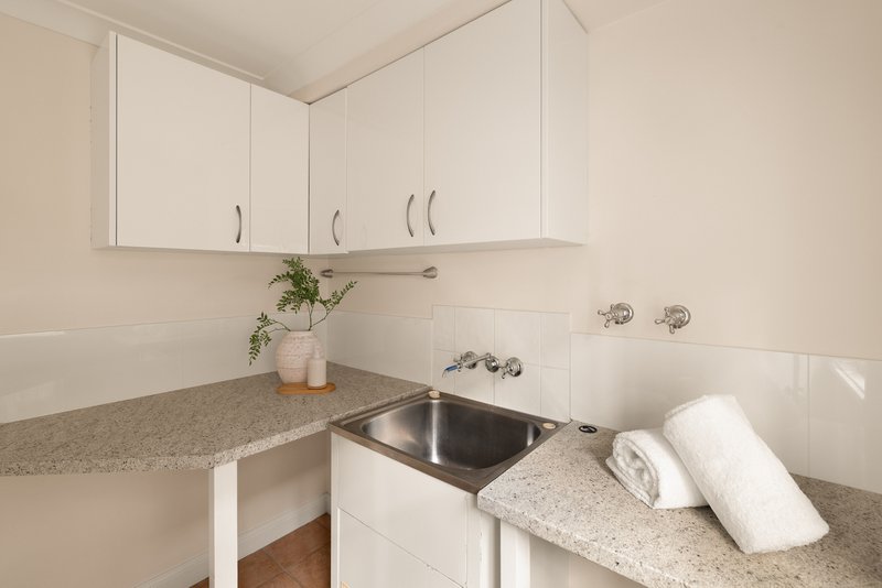 Photo - 8 Hooker Street, Windsor QLD 4030 - Image 24