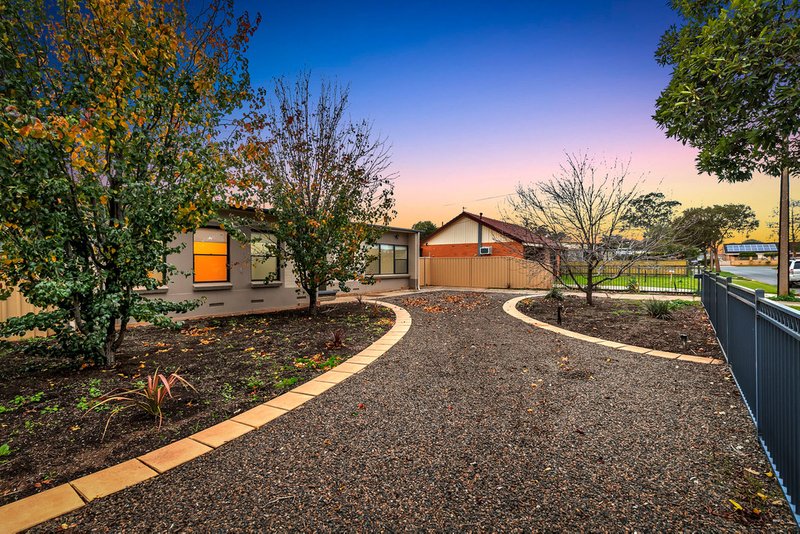 Photo - 8 Hooper Road, Smithfield Plains SA 5114 - Image 2