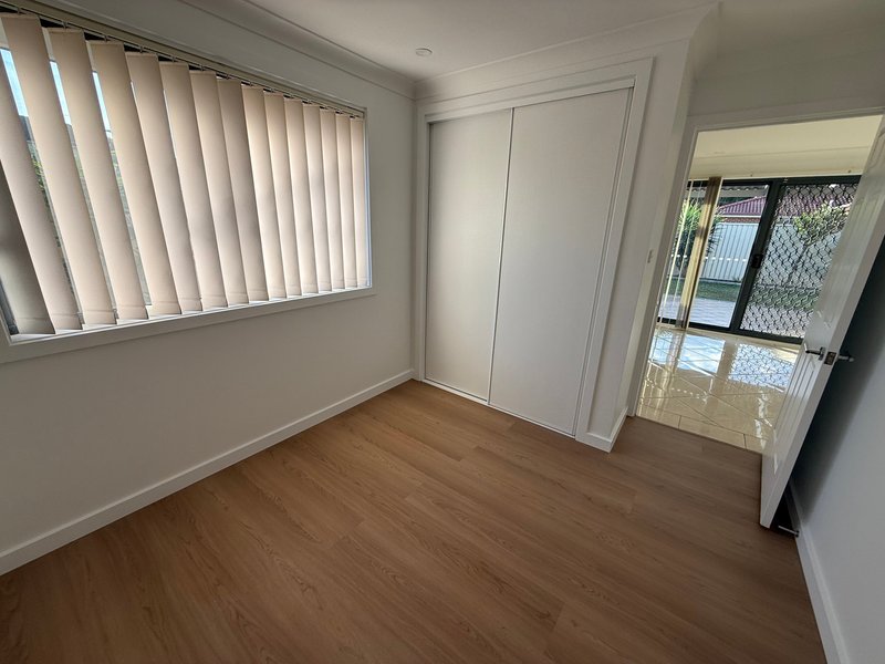 Photo - 8 Horningsea Park Drive, Horningsea Park NSW 2171 - Image 10