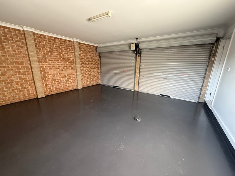 Photo - 8 Horningsea Park Drive, Horningsea Park NSW 2171 - Image 16