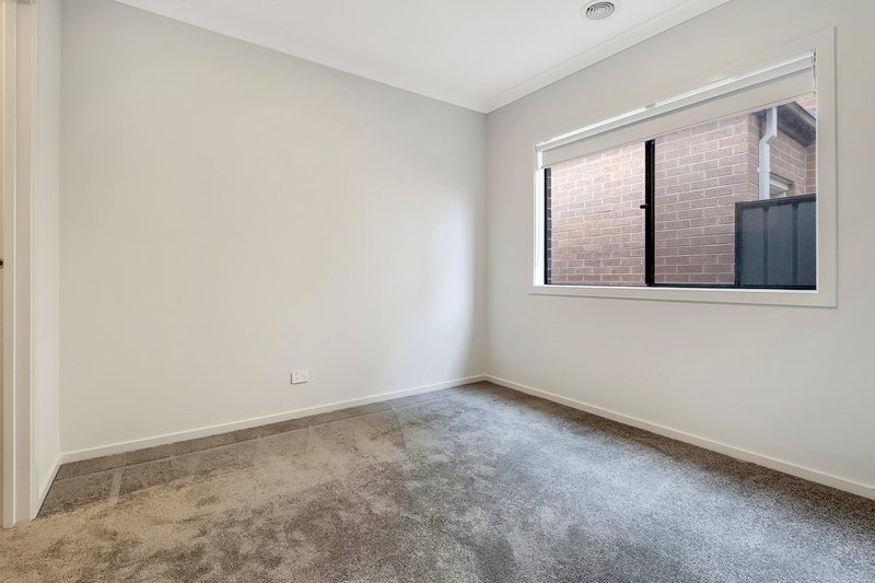 Photo - 8 Howrah Street, Craigieburn VIC 3064 - Image 12