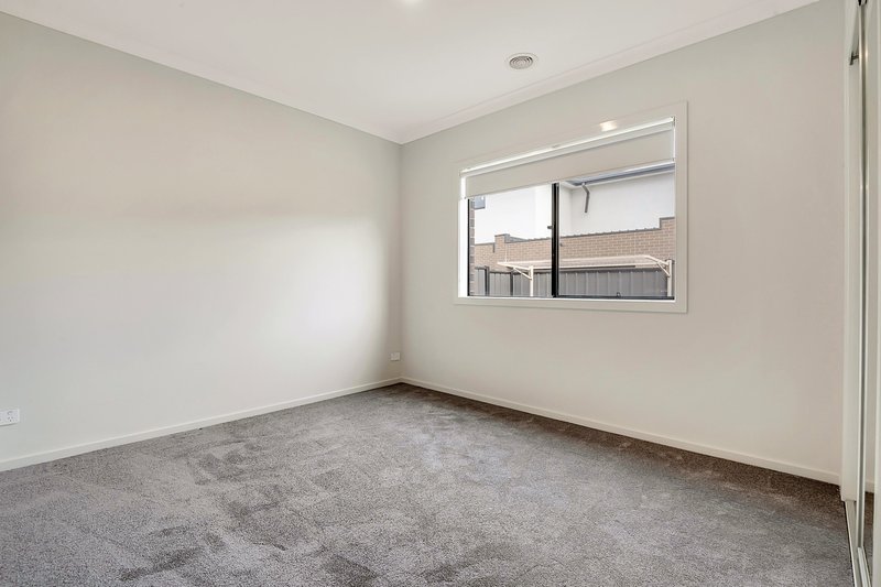 Photo - 8 Howrah Street, Craigieburn VIC 3064 - Image 13