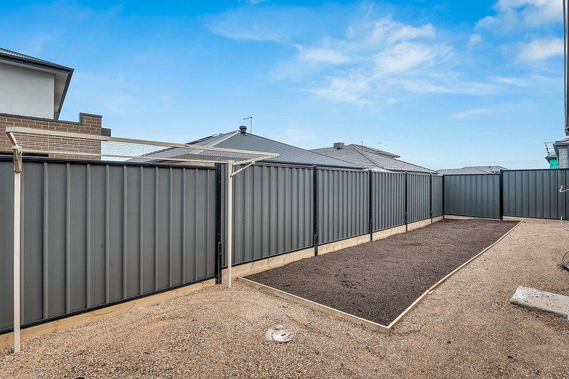 Photo - 8 Howrah Street, Craigieburn VIC 3064 - Image 18