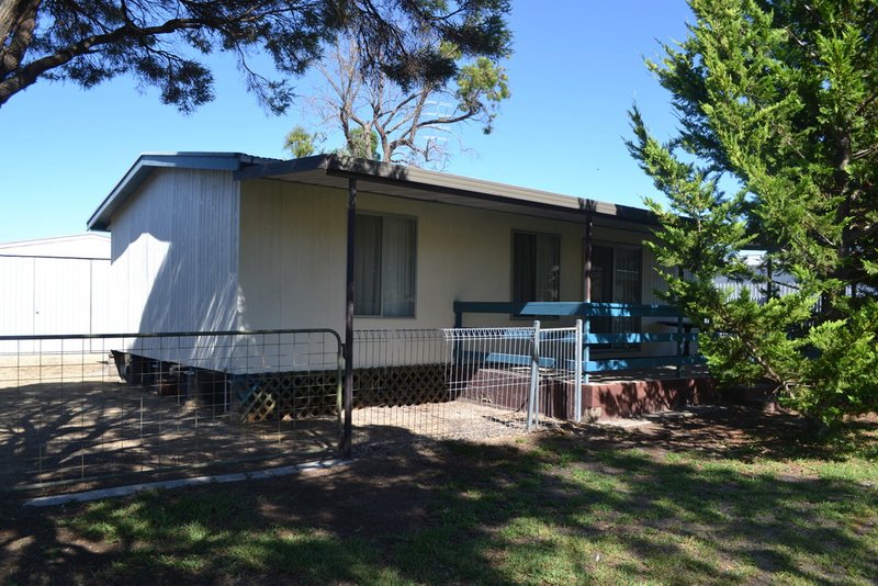 Photo - 8 Hundred Line Road, The Pines SA 5577 - Image 2