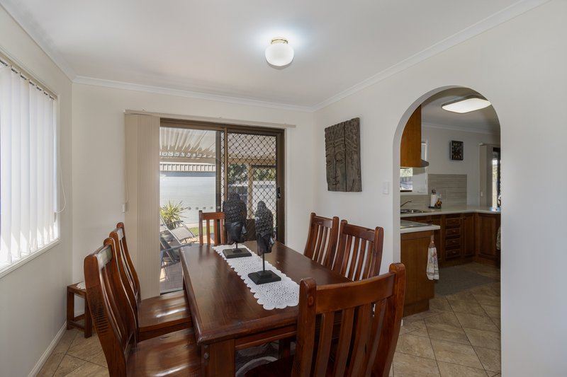 Photo - 8 Ian Avenue, Kawungan QLD 4655 - Image 4