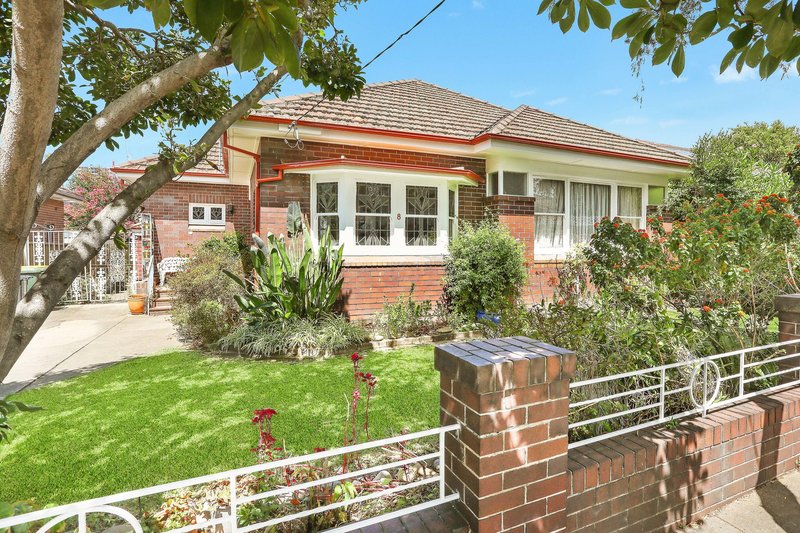 8 Ilfracombe Avenue, Burwood NSW 2134