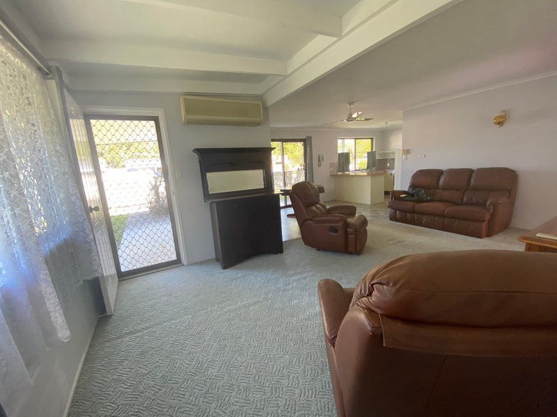 Photo - 8 Illing Court, Landsborough QLD 4550 - Image 3