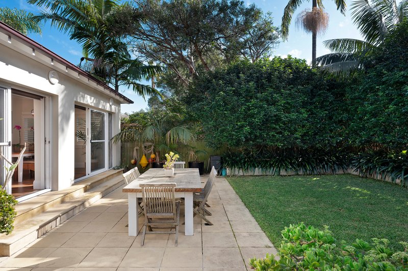 Photo - 8 Iluka Avenue, Manly NSW 2095 - Image 8