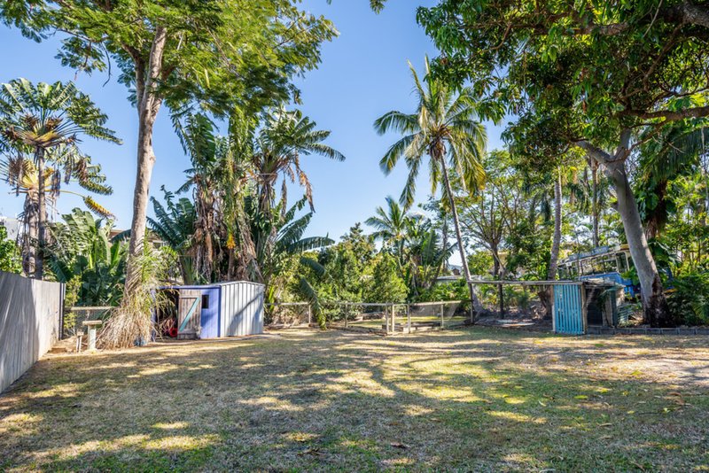 Photo - 8 Iluka Street, Cannonvale QLD 4802 - Image 5