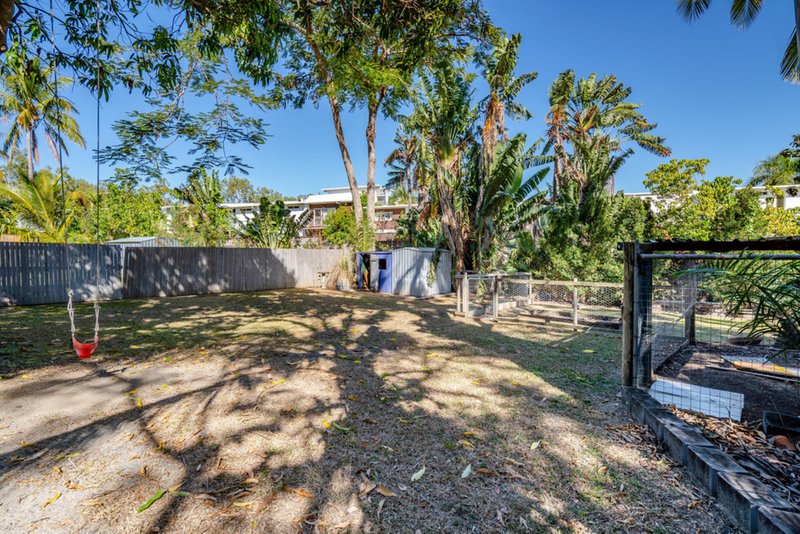 Photo - 8 Iluka Street, Cannonvale QLD 4802 - Image 15