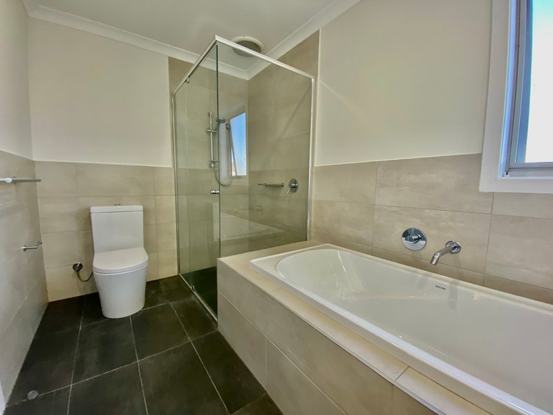 Photo - 8 Indigo Cres , Denham Court NSW 2565 - Image 8