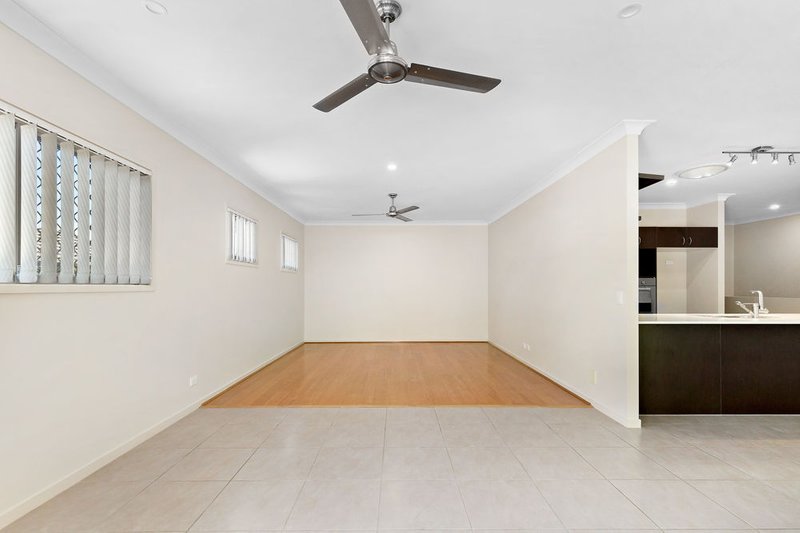 Photo - 8 Indigo Street, Upper Coomera QLD 4209 - Image 11