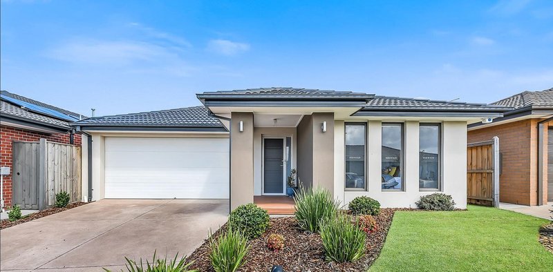Photo - 8 Invermay Way, Clyde VIC 3978 - Image 1
