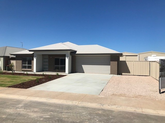 8 Investigator Boulevard, Wallaroo SA 5556