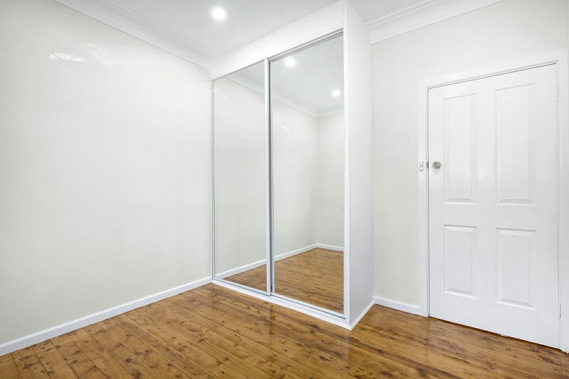 Photo - 8 Iris Avenue, Riverwood NSW 2210 - Image 8