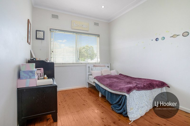 Photo - 8 Iris Street, Guildford NSW 2161 - Image 7