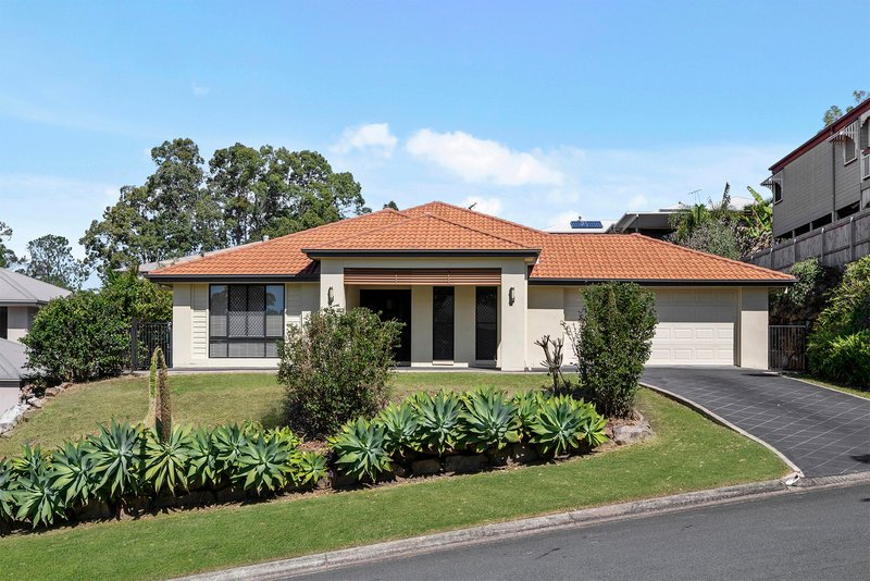Photo - 8 Ironbark Circuit, Everton Hills QLD 4053 - Image 1