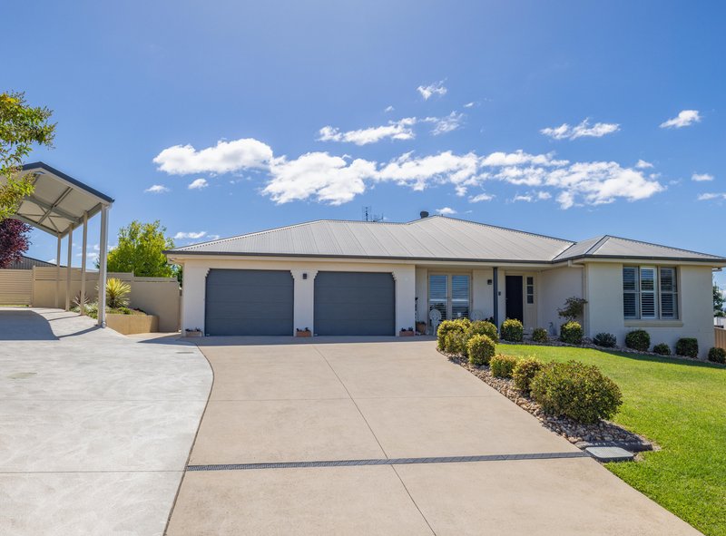 8 Ironbark Close, Kelso NSW 2795