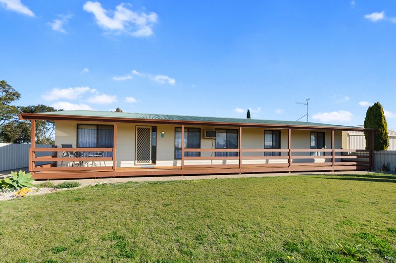 Photo - 8 Island View Road, Port Victoria SA 5573 - Image 6