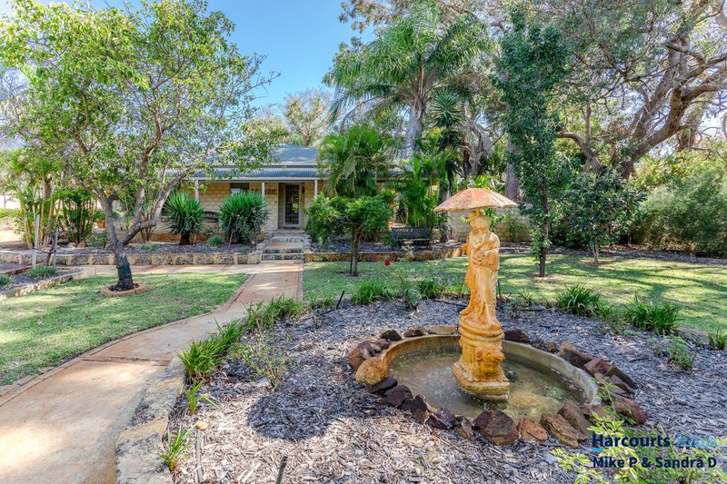 Photo - 8 Jacaranda Drive, North Yunderup WA 6208 - Image