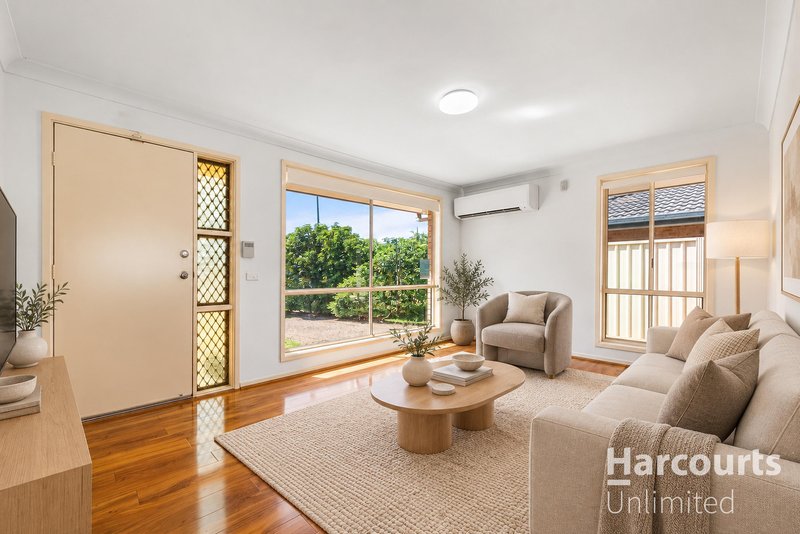 Photo - 8 Jacaranda Place, Doonside NSW 2767 - Image 2