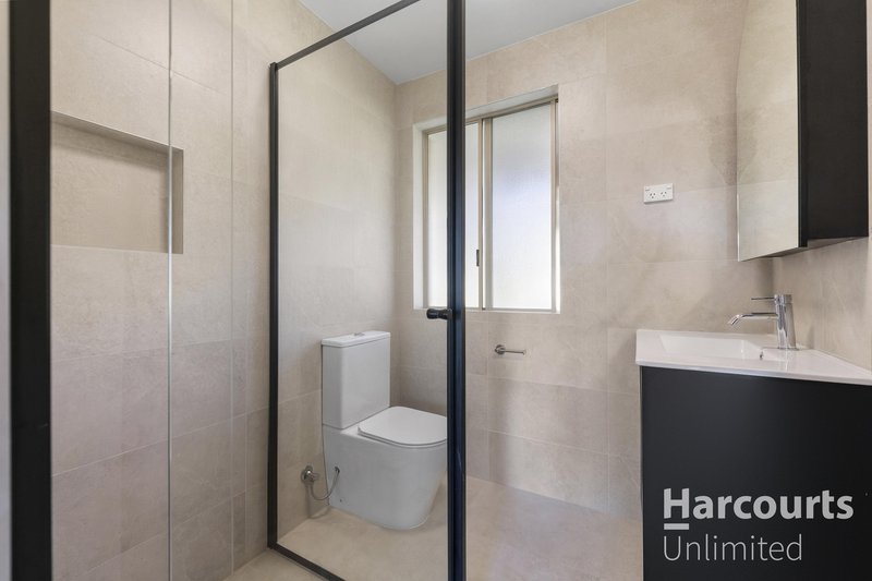 Photo - 8 Jacaranda Place, Doonside NSW 2767 - Image 6