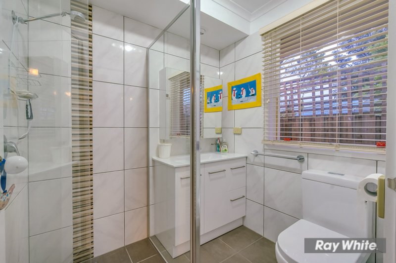 Photo - 8 Jackson Place, Hoppers Crossing VIC 3029 - Image 5