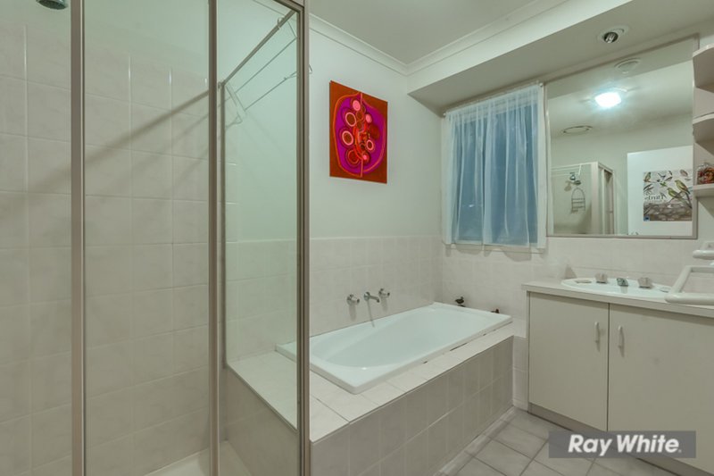 Photo - 8 Jackson Place, Hoppers Crossing VIC 3029 - Image 7