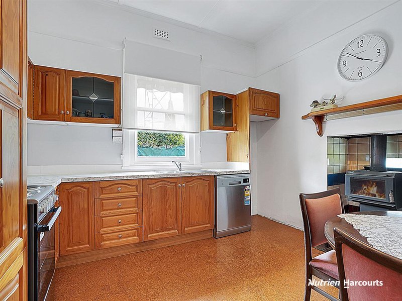 Photo - 8 Jackson Street, Casterton VIC 3311 - Image 8