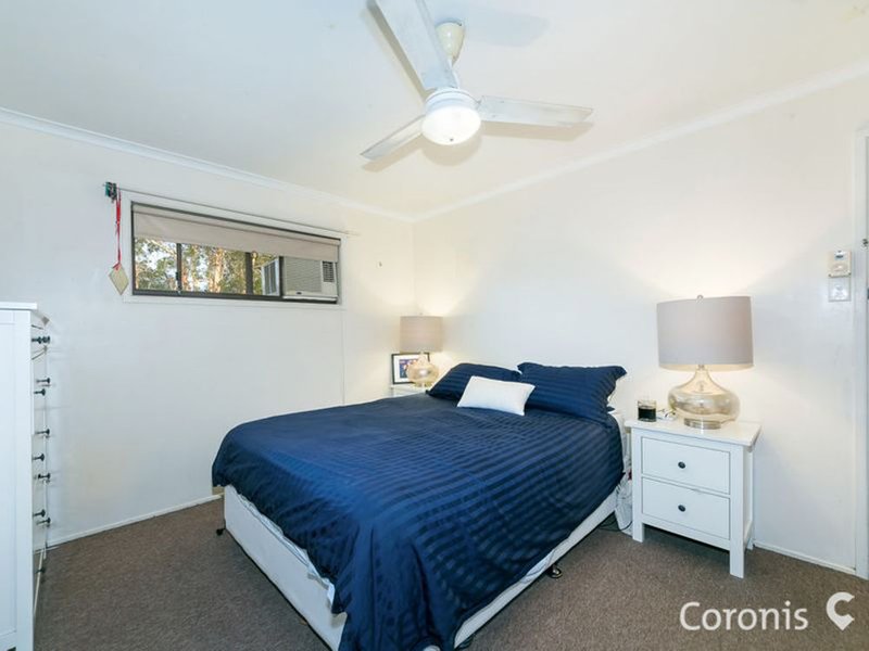 Photo - 8 Jakari Court, Strathpine QLD 4500 - Image 8