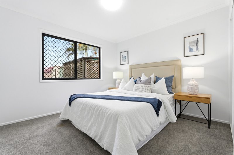 Photo - 8 Janarde Place, Parkinson QLD 4115 - Image 21