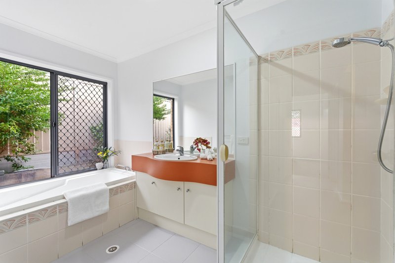 Photo - 8 Janarde Place, Parkinson QLD 4115 - Image 25