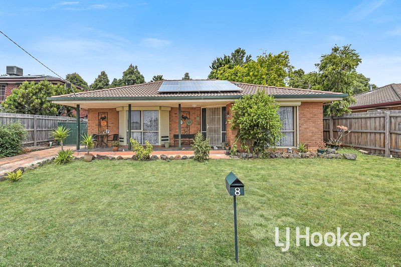 8 Jasper Court, Hampton Park VIC 3976