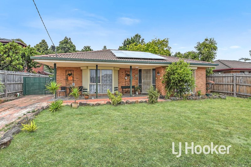 Photo - 8 Jasper Court, Hampton Park VIC 3976 - Image 11