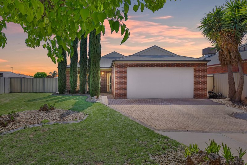 Photo - 8 Jaylee Terrace, Mildura VIC 3500 - Image 2