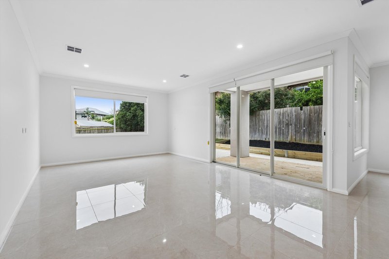 Photo - 8 Jedan Court, Rowville VIC 3178 - Image 6