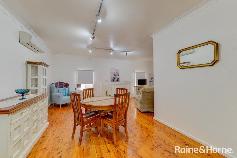 Photo - 8 Jenkin Street, South Tamworth NSW 2340 - Image 12