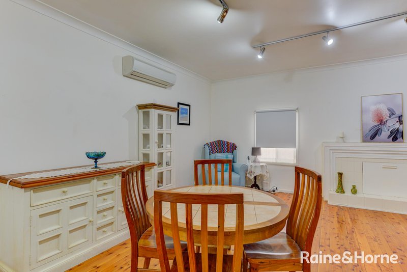 Photo - 8 Jenkin Street, South Tamworth NSW 2340 - Image 13