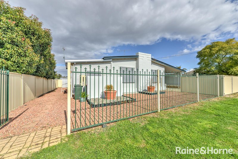 Photo - 8 Jenkin Street, South Tamworth NSW 2340 - Image 27