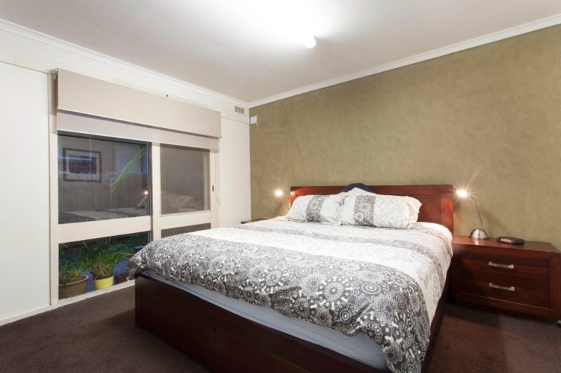 Photo - 8 Jerome Court, Frankston VIC 3199 - Image 7