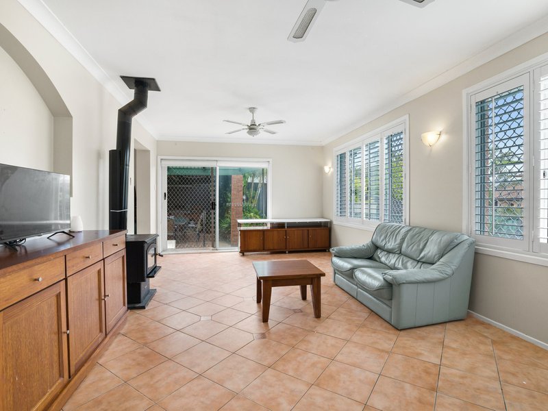 Photo - 8 Jewells Parade, Jewells NSW 2280 - Image 3