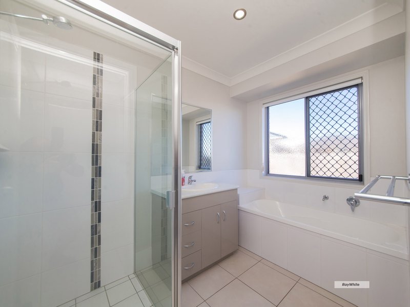 Photo - 8 Jim Goldston Drive, Norman Gardens QLD 4701 - Image 9